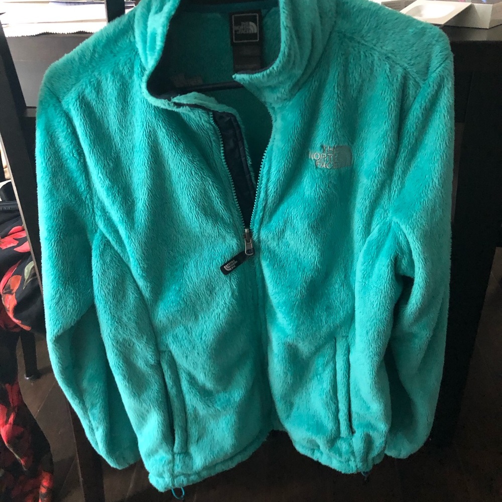 NORTH FACE super soft sea foam green jacket